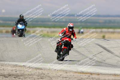 media/May-25-2025-Lets Ride (Sun) [[0ff033e448]]/C Group/1140am (Grapevine)/